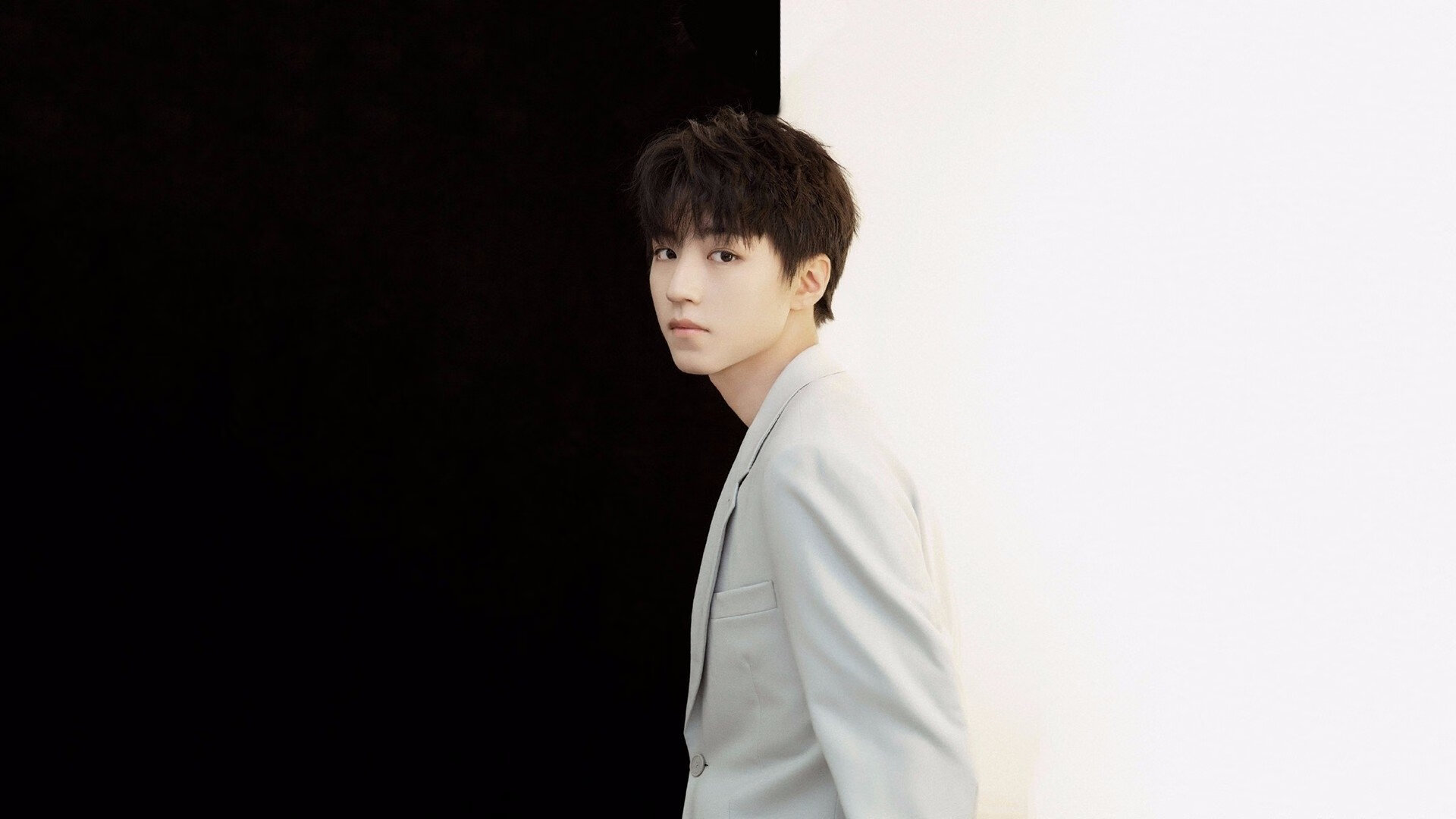 开云网页版登录入口-“英超战局突变：意外失利带来巨大变数”，英超战况